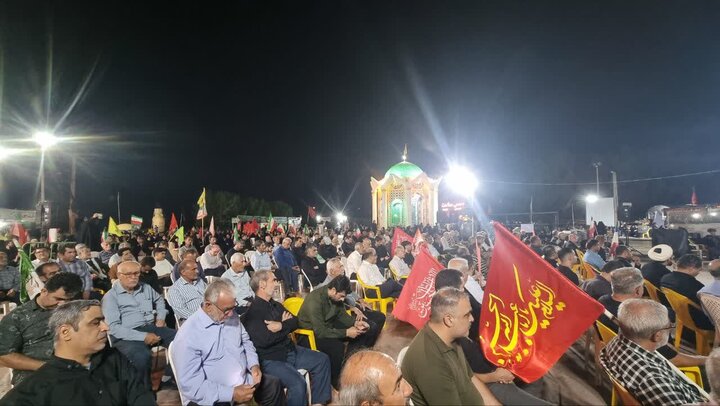 امام جمعه گناوه: حفظ وحدت راه عبور از توطئههای دشمن است امام جمعه گناوه: حفظ وحدت راه عبور از توطئههای دشمن است