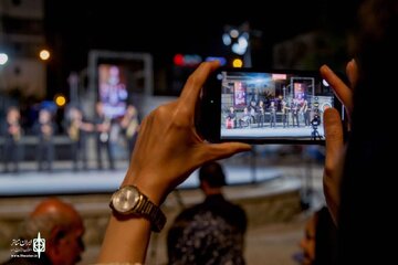 امید به آمدن روزی که فنِ بیان تئاتر، عصای دست کم‌شنوایان شود  