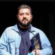رادیو نمایش با همکاری گروه اجتماعی شبکه یک سیما «یادیار» را با روایت خاطرات مردمی از رهبر معظم انقلاب تولید کرد/ تأکید میلاد جباری‌مولانا بر بازآفرینی