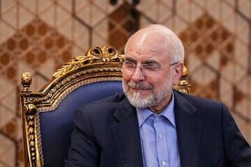 قالیباف از «بازم مدرسه‌ام دیر شد» تا « آدم برفی» را مرور کرد/ رییس مجلس با چه صفاتی از اکبر عبدی یاد کرد؟