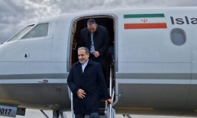وزیر امور خارجه به تهران بازگشت