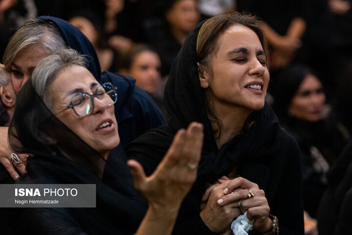 چهرههای سینما، ورزش و هنر در یادبود اکبر عبدی/ از علی دایی و فردوسیپور تا پرستویی و جبلی از آوازخوانی اصفهانی تا سخنرانی جبلی، طهماسب، پرستویی و داودی
