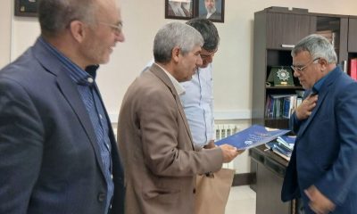 آزادگان اسوه‌های صبر و استقامت/آزادگان اداره‌کل راه و شهرسازی استان زنجان تجلیل شدند