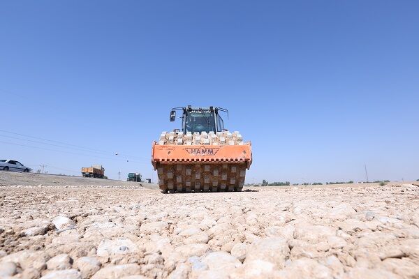 احداث محور ارتباطی آبادان - اروندکنار با سرعت خوبی در حال انجام است