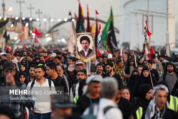 اربعین چگونه پیام عاشورا را جهانی کرد؛ روایت یک قدرت نرم مردمی اربعین چگونه پیام عاشورا را جهانی کرد؛ روایت یک قدرت نرم مردمی