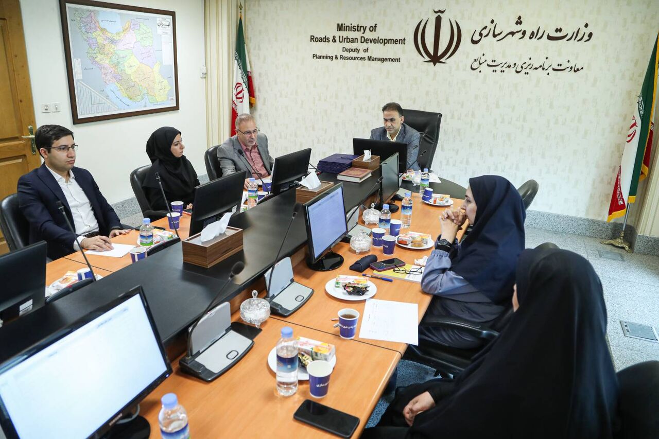استقرار نظام حکمرانی داده مبنا در وزارت راه و شهرسازی