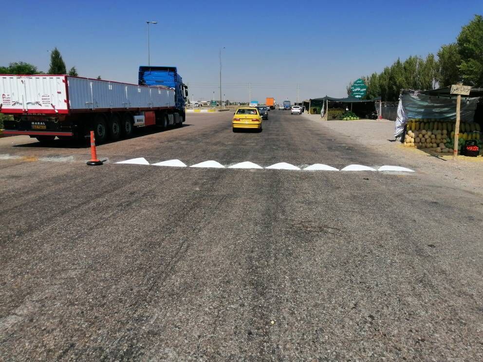 ببینید/ آشکارسازی سرعتکاه‌های محور بوئین زهرا_دانسفهان توسط راهداران بوئین زهرا در استان قزوین