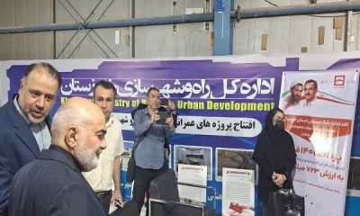 برپایی میز خدمت برای پاسخگویی به شهروندان خوزستانی در غرفه راه و شهرسازی