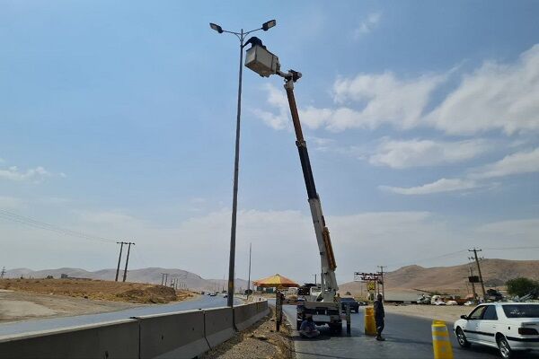 تا پایان شهریورماه ۵ کیلومتر از کمربندی جنوبی خرم آباد روشن می شود