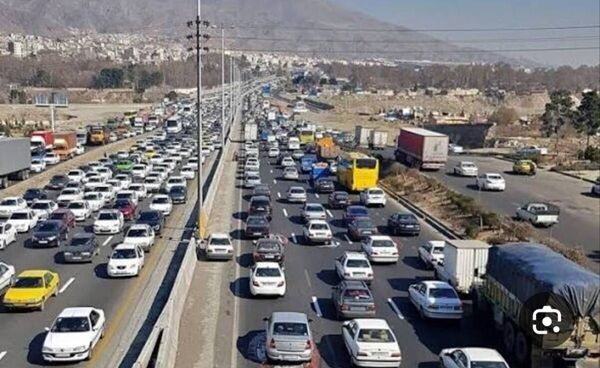 ترافیک در خروجی‌های مشهد سنگین و متراکم است| بازگشت بیش از ۱۶۰ هزار زائر با ناوگان عمومی از مشهد