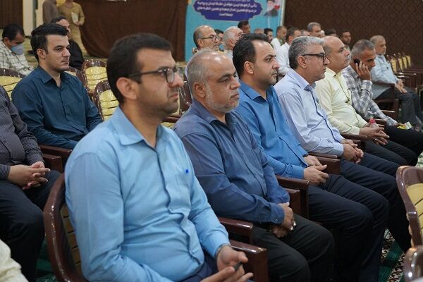 حضور پرشور کارکنان راه و شهرسازی بوشهر در یادواره دولتمردان و کارمندان شهید استان