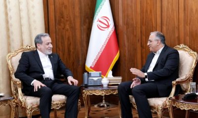 دیدار نماینده مسیحیان ارامنه شمال کشور با وزیر امور خارجه