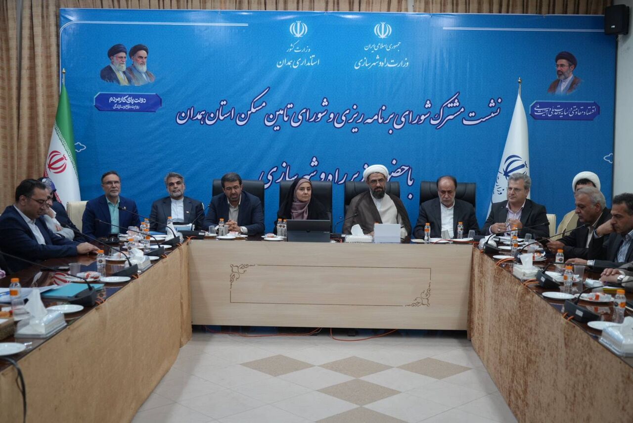 زیرساخت مسکن در همدان جلوتر از ساخت واحدهاست/ تکمیل واحدهای بالای ۸۰ درصد تا پایان سال در اولویت است