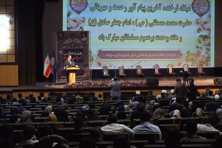 سهم ۵۲ درصدی آذربایجان غربی از تجارت مرزی کشور؛ لزوم حفظ وحدت و انسجام