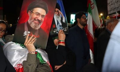 شکوه حضور بانوان ساوجی‌ در حمایت از ولایت فقیه در شب ۱۷۹