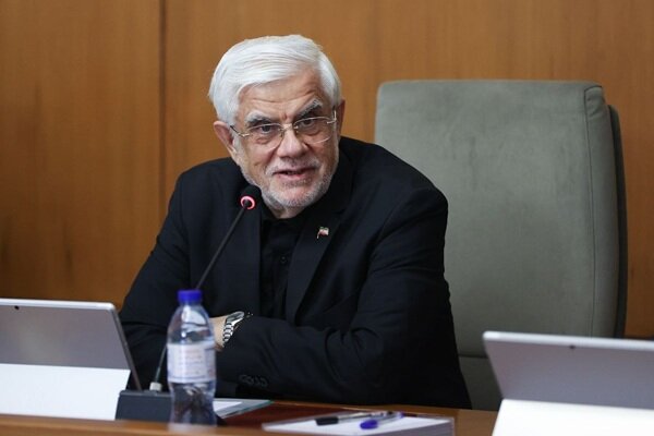 عارف: مزیت اصلی ایران نیروی انسانی و فناوری است، نه منابع زیرزمینی