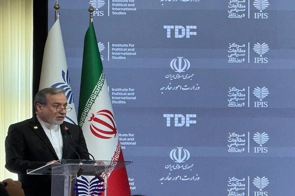 عراقچی: ایران بر عهد مقاومت خود به رغم همه فشارها پابرجا ایستاده است