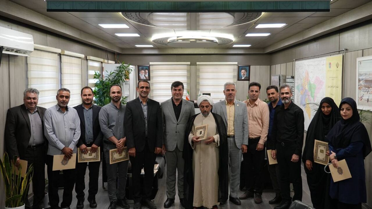 قدردانی از بسیجیان اداره‌کل راهداری و حمل‌ونقل جاده‌ای استان تهران
