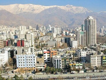 قیمت مسکن دو برابر شد؛ بخر و بفروش‌ها دست از کار کشیدند/ پیش‌بینی جدید مشاوران املاک از قیمت مسکن و اجاره‌ در ماه‌های آینده