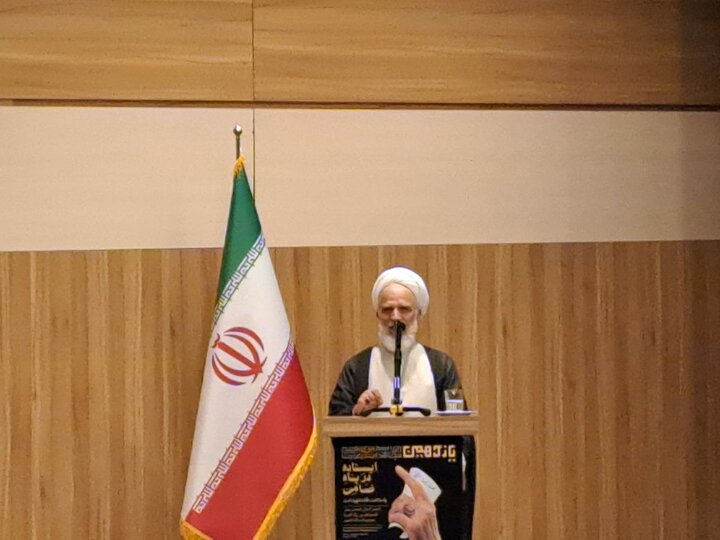 محمدی عراقی: رمز موفقیت ملت ایران، ایمان به قدرت الهی است