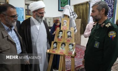 ۳۲ کتاب از خاطرات شهدای خورزان دامغان رونمایی شد
