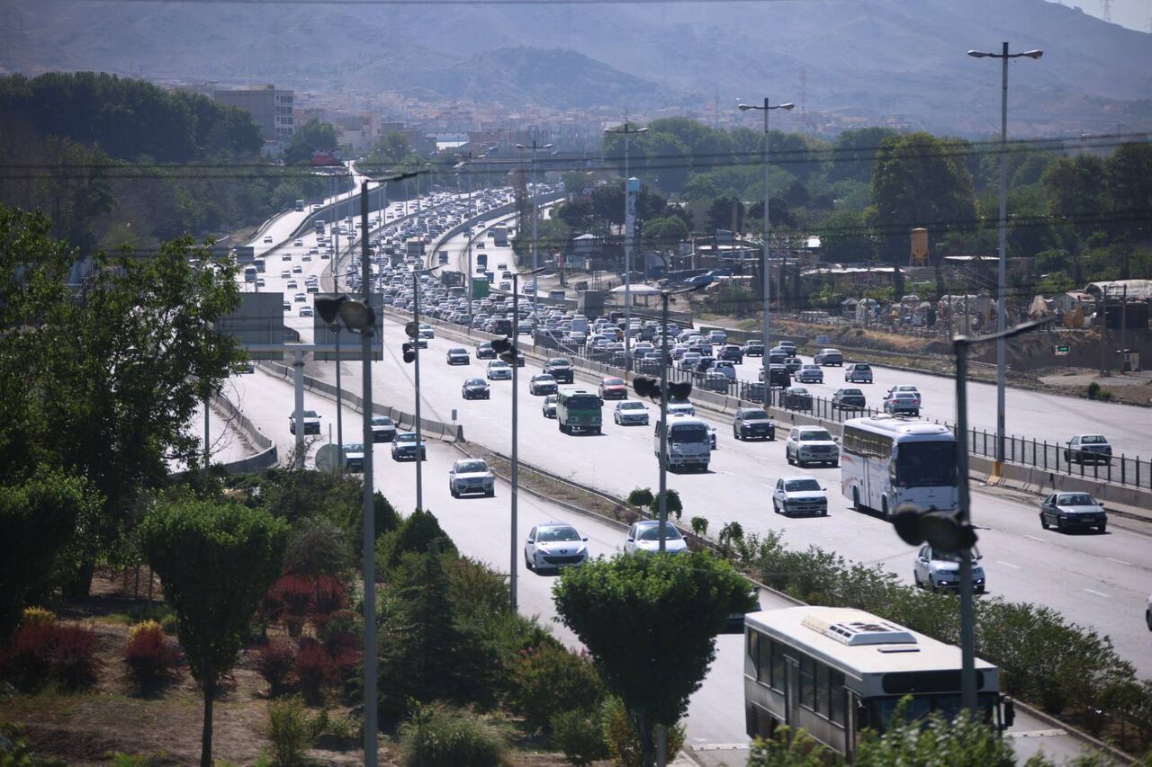 آغاز عملیات احداث زیرگذر بهشت سکینه در آزادراه کرج ـ قزوین