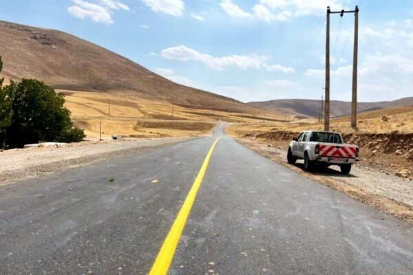 اجرای خط‌کشی در ۱۰ کیلومتر از محورهای مواصلاتی شهرستان کمیجان