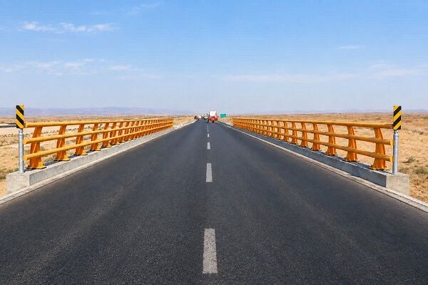 اجرای طرح‌های ارتقای ایمنی در بزرگراه دلیجان ـ اصفهان