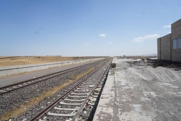 از راهدارخانه تا مسکن؛ روایت یک روز در مسیر راههای زنجان و آذربایجان شرقی از راهدارخانه تا مسکن؛ روایت یک روز در مسیر راههای زنجان و آذربایجان شرقی