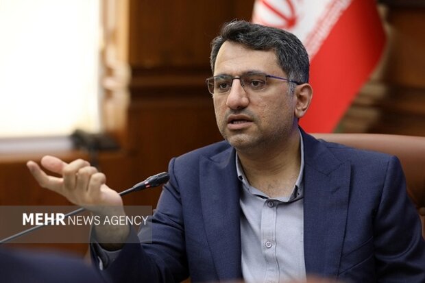 اعطای ۵۰۰ میلیون تومان کمک هزینه مسکن به معلمان جزیره کیش