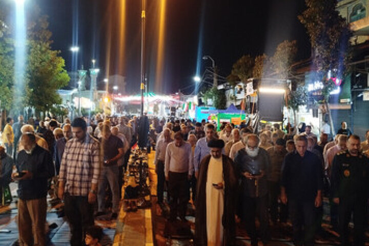 اقامه نماز استغاثه به امام زمان (عج) در آستانه اشرفیه