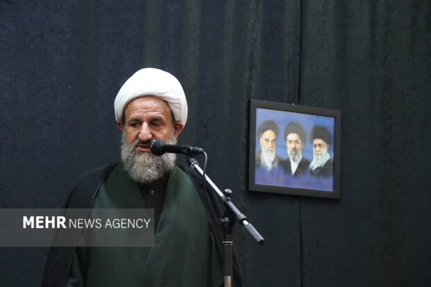 امام جمعه قرچک: تنها راه نجات مسلمانان جهان اتحاد است