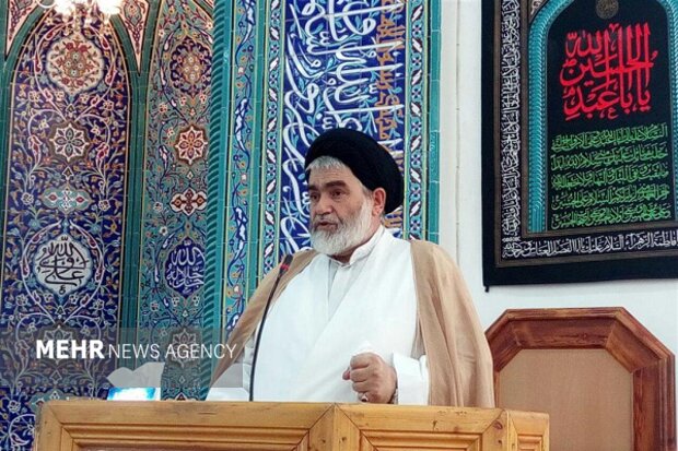 امام‌جمعه چابهار: اقتصاد کشور نیازمند مدیریت متخصص و متعهد است