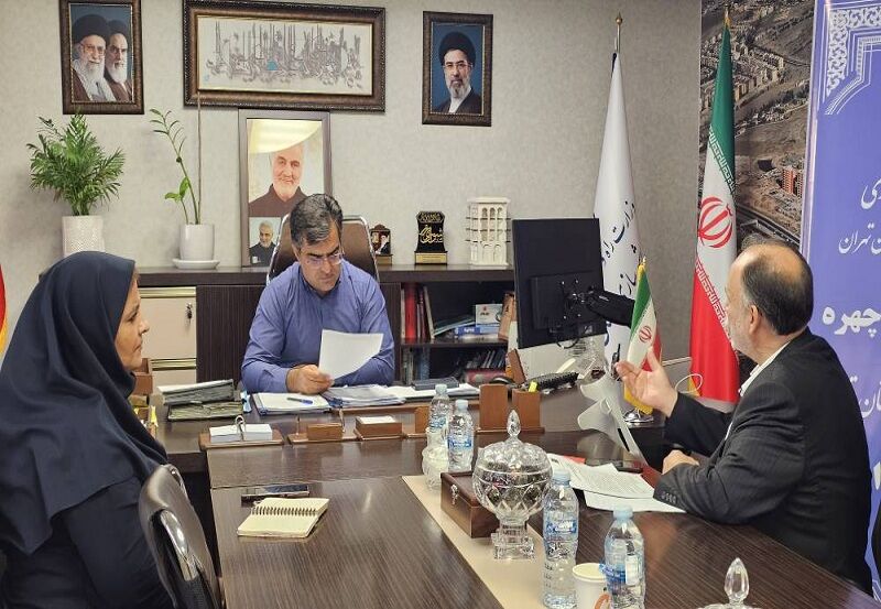 ببینید| برگزاری جلسه ملاقات مردمی و دیدار چهره به چهره مدیرکل راه و شهرسازی استان تهران با شهروندان