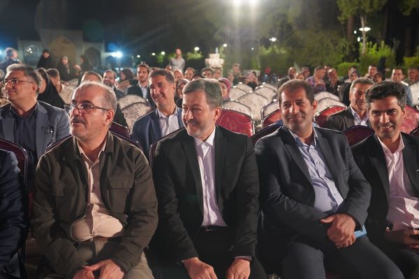 ببینید/سفر یک روزه عبدالرضا گلپایگانی معاون وزیر راه و شهرسازی و مدیرعامل شرکت بازآفرینی شهری ایران به استان اصفهان