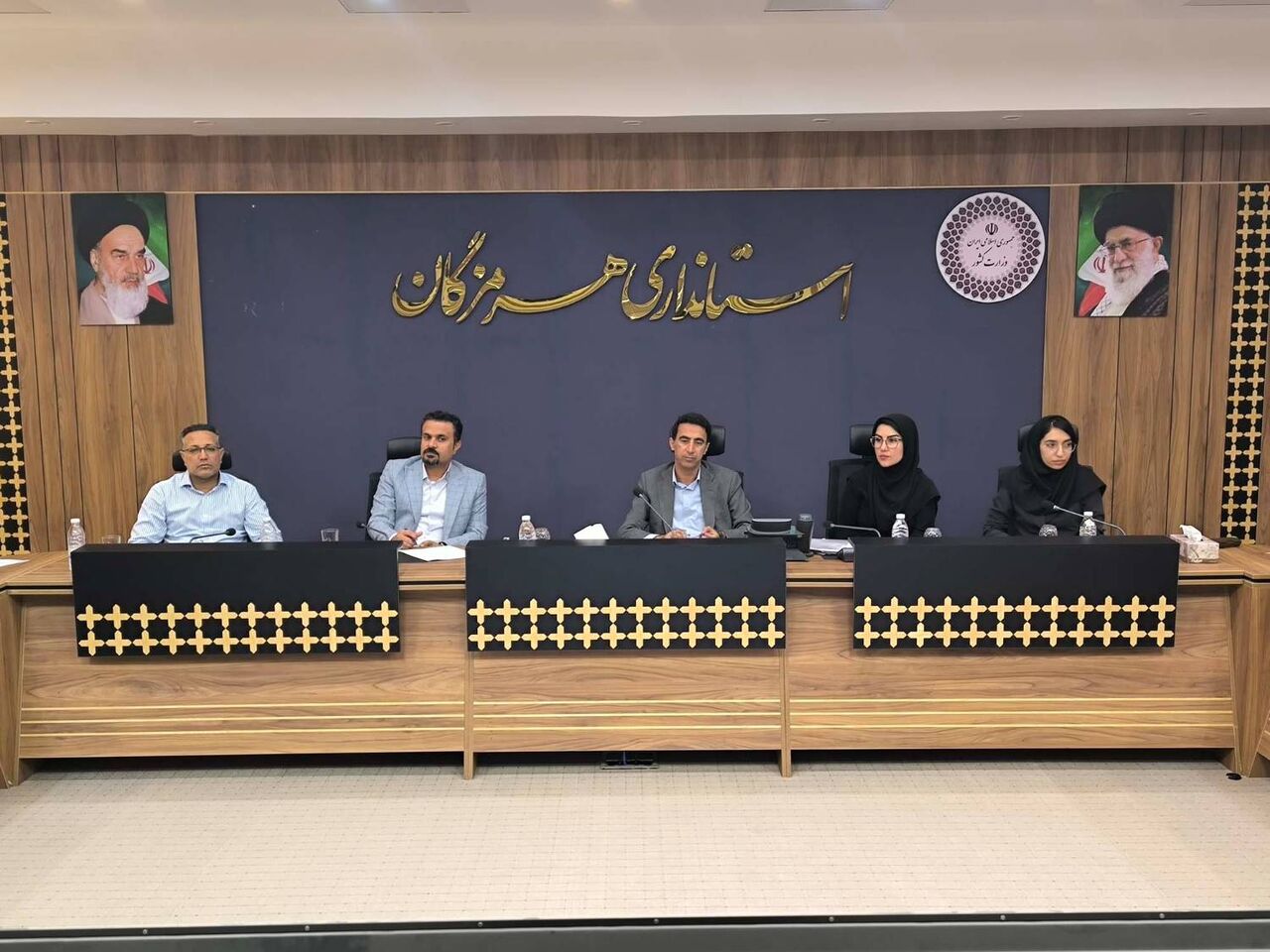 بررسی مطالعات طرح جامع–تفصیلی شهرهای بندرچارک و جناح در هرمزگان