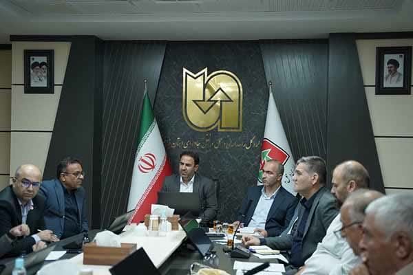 بررسی وضعیت سوخت ناوگان حمل‌ونقل کالا و مسافر در فارس