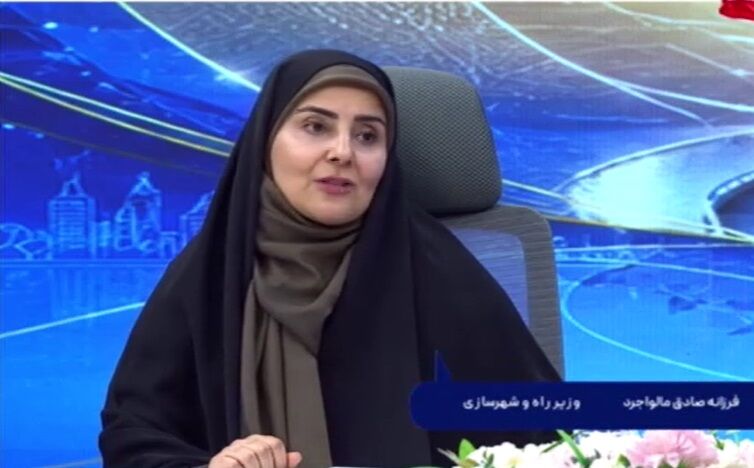 بیش از ۷۰ درصد کشتی غرق‌شده از اروند رود خارج شد/ روشنایی پل ۵۳ کیلومتری خوزستان به‌زودی تکمیل می شود