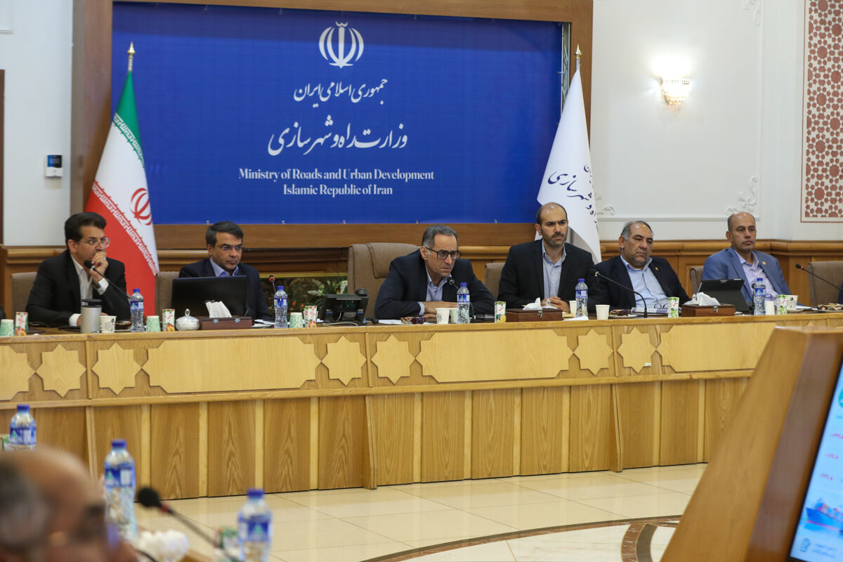 تقویت مرزهای زمینی برای تأمین کالاهای اساسی و ضروری با حفظ جریان ترانزیت  