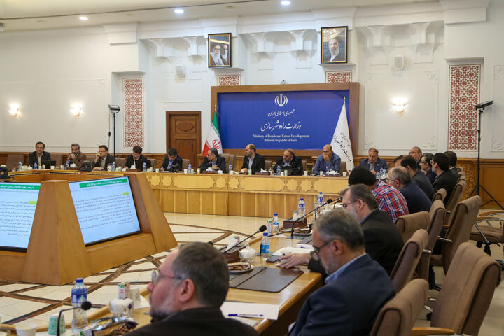 تقویت مرزهای زمینی برای تأمین کالاهای اساسی و ضروری با حفظ جریان ترانزیت  