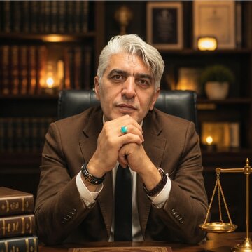 سه‌گانه‌ی صابر ابر که روی صحنه دو نفره شد!