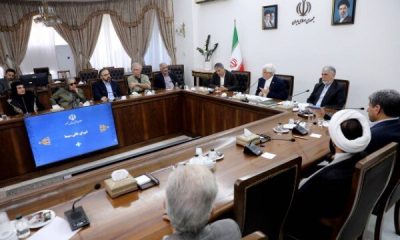 عارف: سینماگران عظمت ملت ایران را به تصویر بکشند