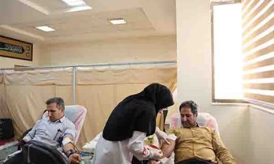 مشارکت مدیرکل و کارکنان راه و شهرسازی جنوب کرمان در پویش اهدای خون