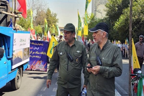 مشارکت وزارت راه و شهرسازی در رزمایش ۳۱۳ هزار نفری «جانفدایان ایران» مشارکت وزارت راه و شهرسازی در رزمایش ۳۱۳ هزار نفری «جانفدایان ایران»