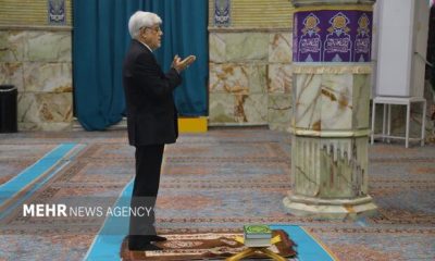 معاون اول رئیس‌جمهور در مسجد مقدس جمکران حضور یافت