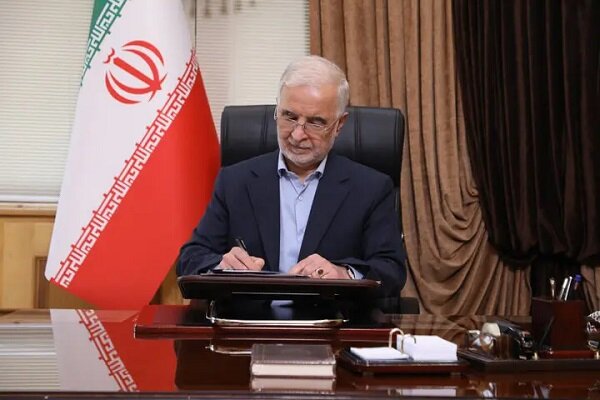 مومنی: دفاع مقدس، گنجینه‌ای تمام‌نشدنی از فرهنگ خودباوری است