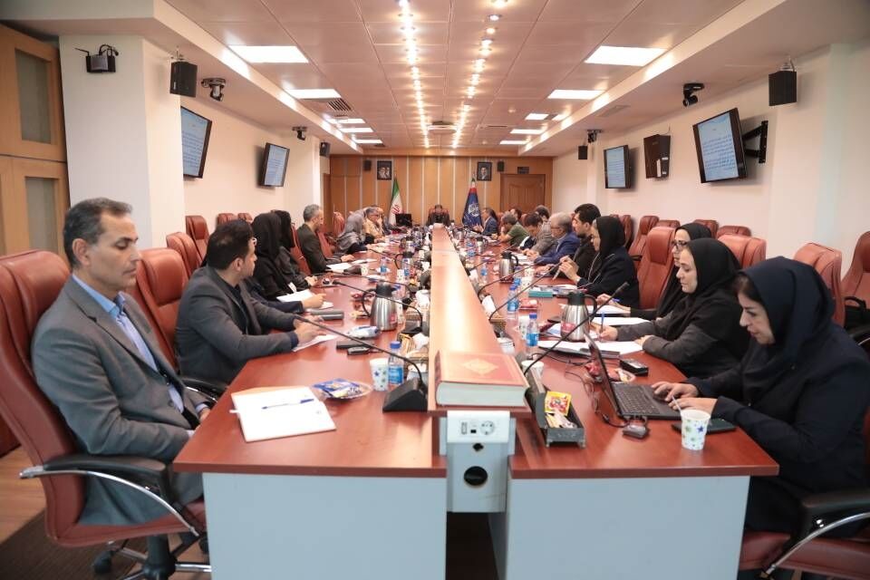 گام تازه سازمان بنادر برای ارتقای آموزش لجستیک بندری؛ از رتبه‌بندی مؤسسات تا آزمون جامع