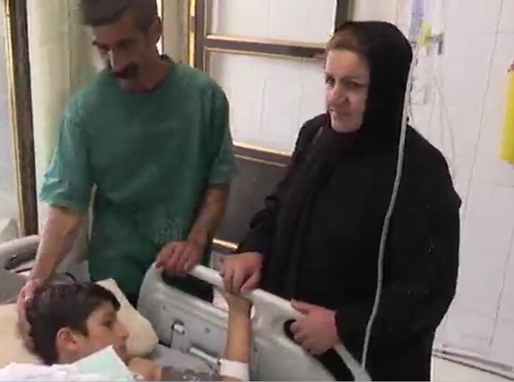 یک جراحی کم‌نظیر در بروجرد؛ دست قطع‌شده نوجوان دوباره به بدن بازگشت