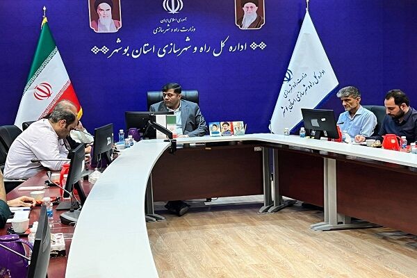 ببینید | نشست تعیین تکلیف قانون ساماندهی اسناد مربوط به شهرهای زیر ۲۵ هزار نفر با حضور مدیرکل راه و شهرسازی استان بوشهر